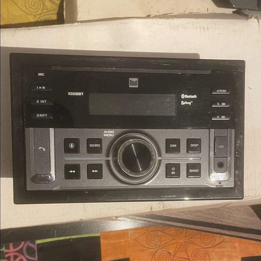 XD628BT Bluetooth Car Stereo Receiver - Black and Silver